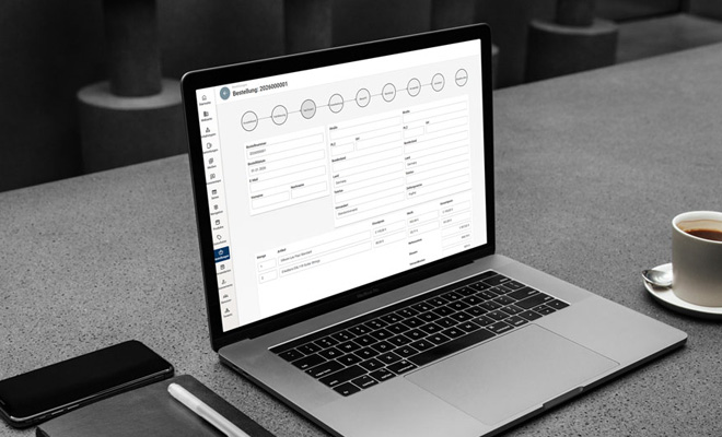 Order management in Online-Shop.